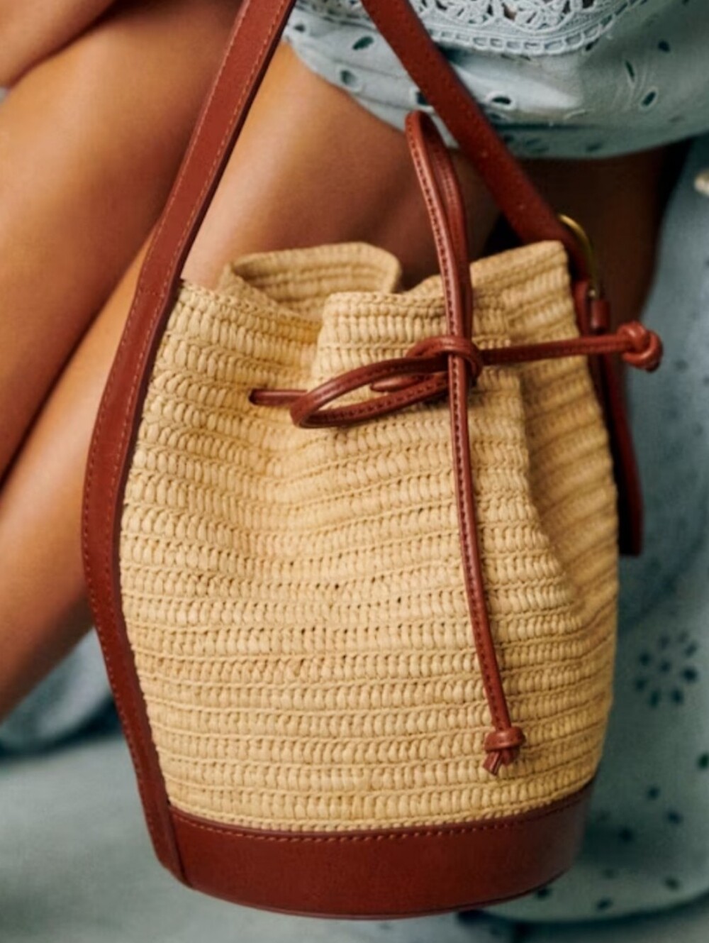 SEZANE MINI FARROW BAG - BEIGE RAFFIA